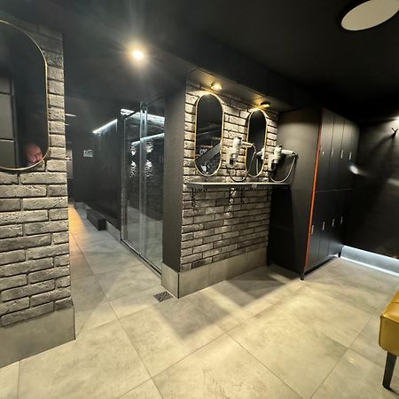 오폴레 Fortisline Pokoje Z Klimatyzcja Sauna 아파트 외부 사진