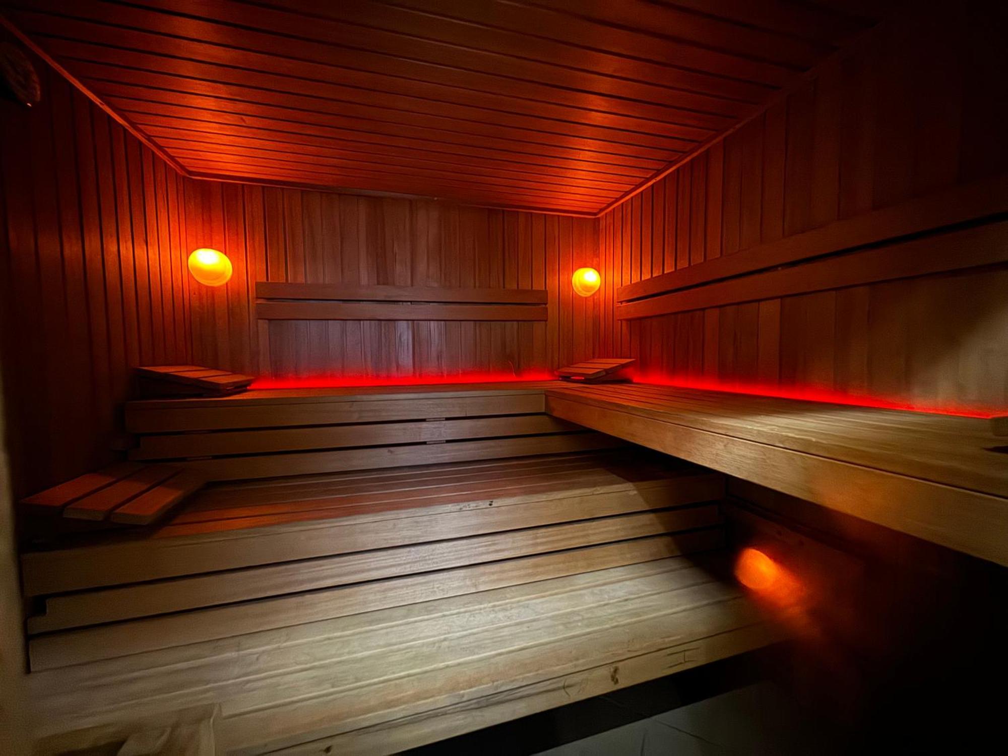 오폴레 Fortisline Pokoje Z Klimatyzcja Sauna 아파트 외부 사진